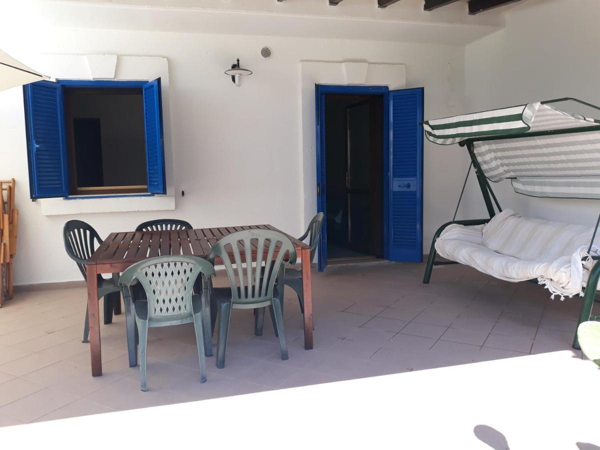 פורטו צ'זראו Villa In Villaggio מראה חיצוני תמונה